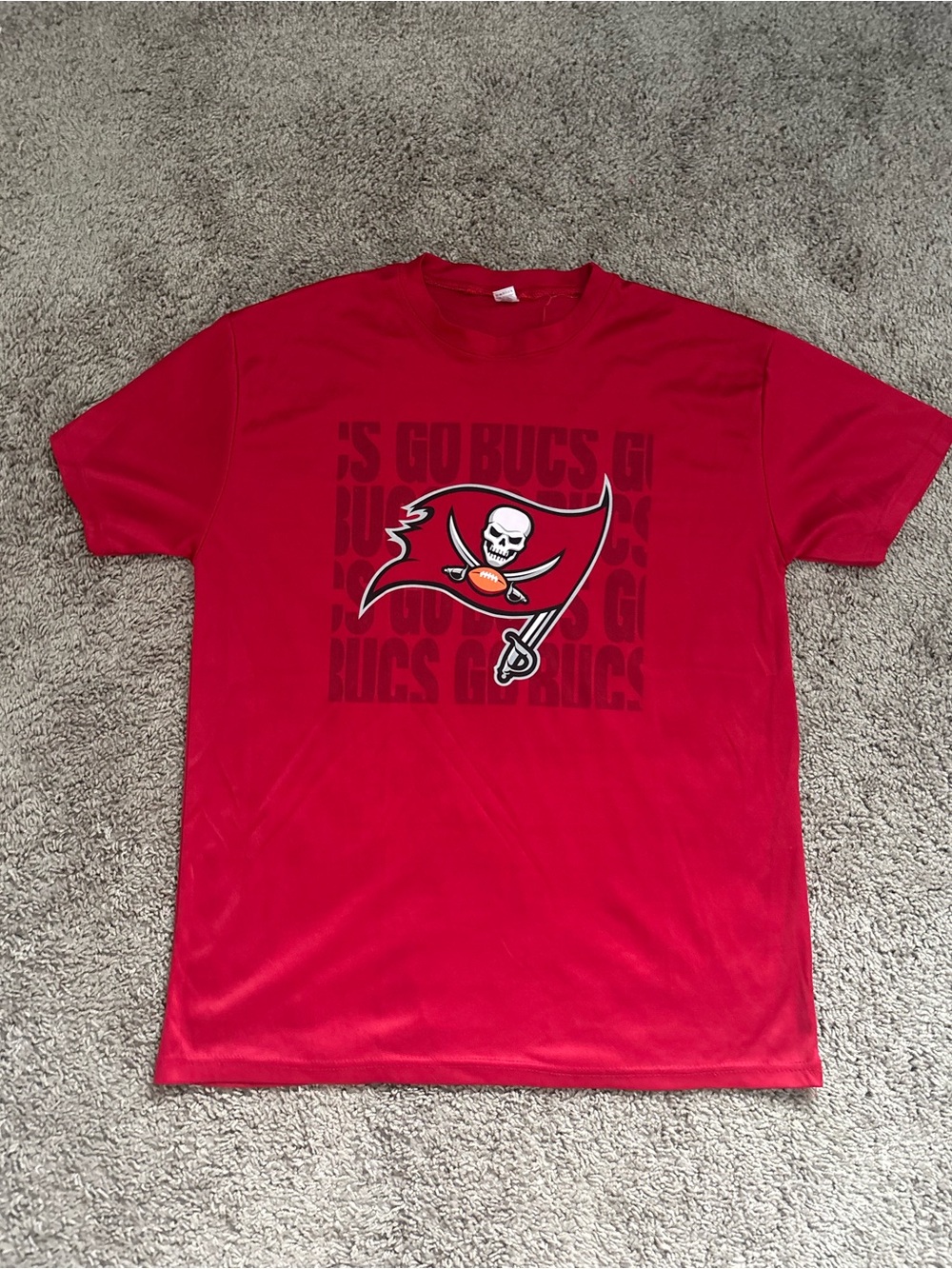 Tampa Bay Buccaneers Red Graphic Tee